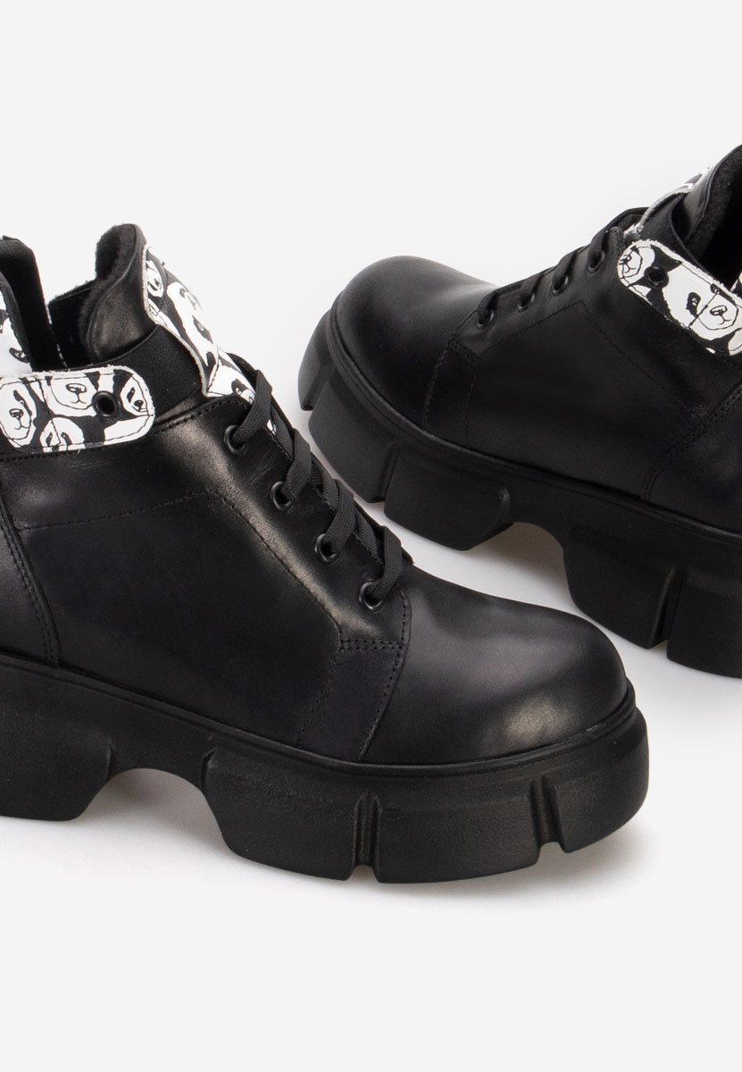 Czarne botki damskie skórzane Saeva