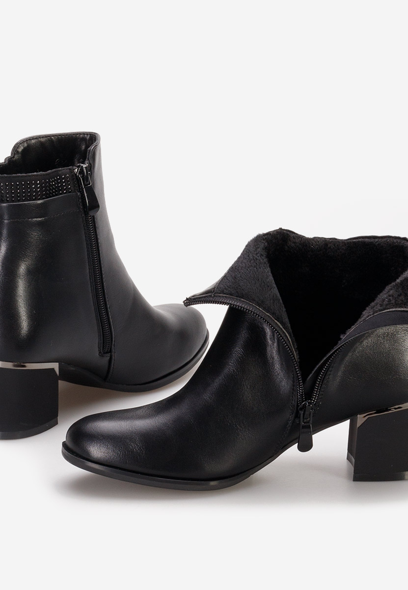 Czarne botki na słupku Canylo V2