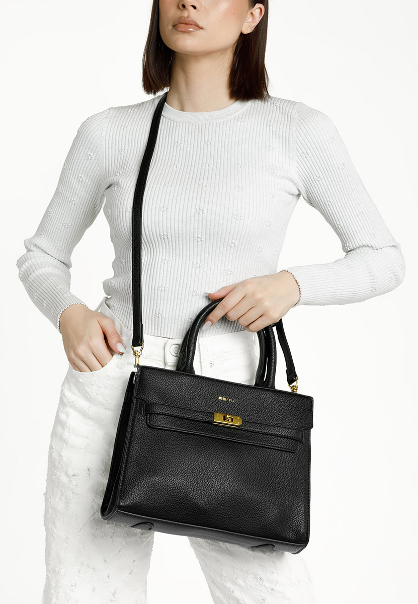 Czarna torebka do ręki Tharsa