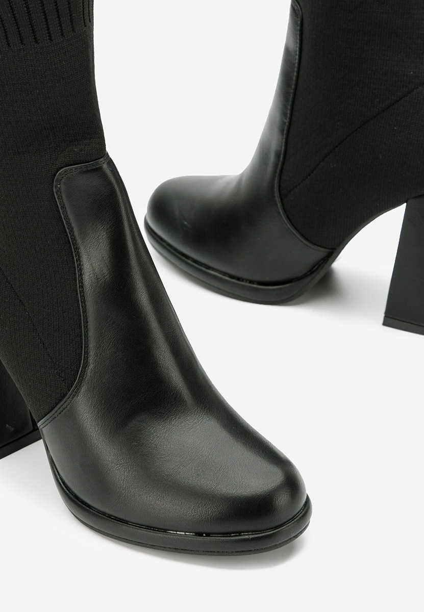 Czarne botki damskie Ventilla