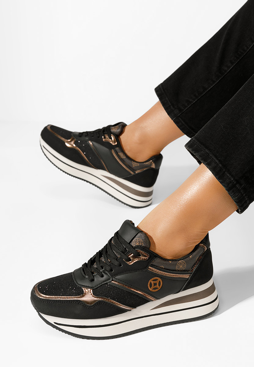 Czarne sneakersy na platformie Releh