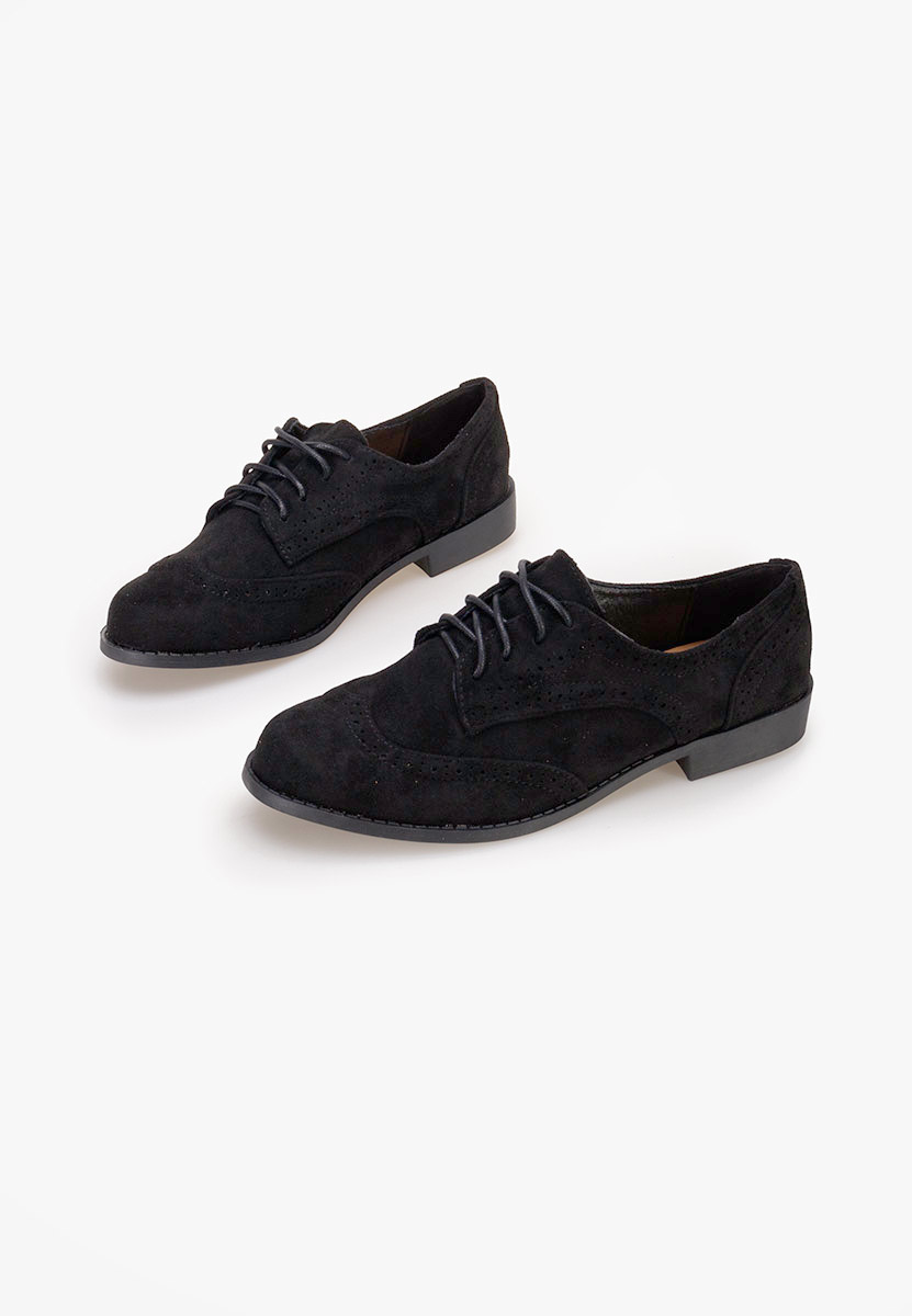 Czarne brogues damskie Rumelia