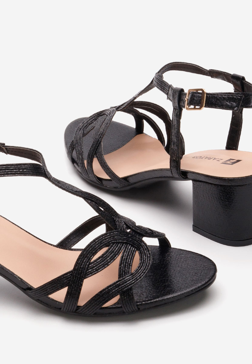 Czarne sandały na słupku Siltia