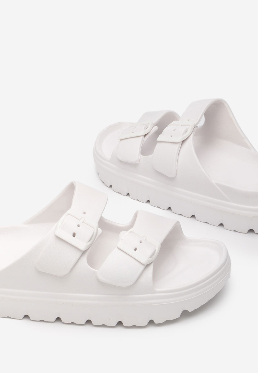 Białe klapki damskie Madeleina