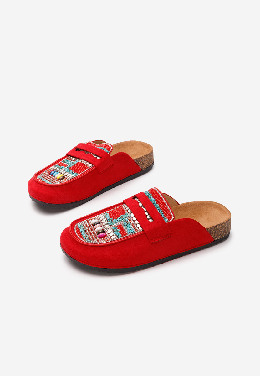 Czerwone drewniaki Marlie