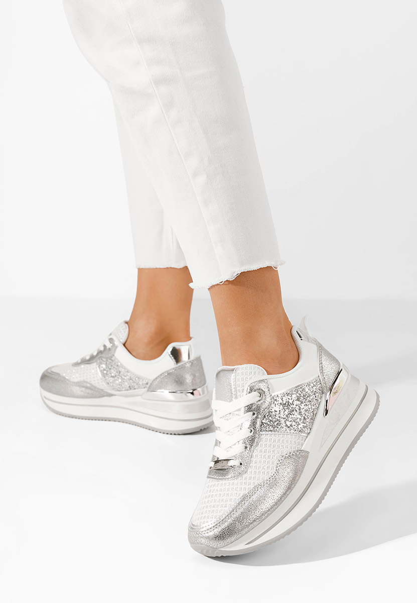 Srebrne sneakersy na platformie Hanifa