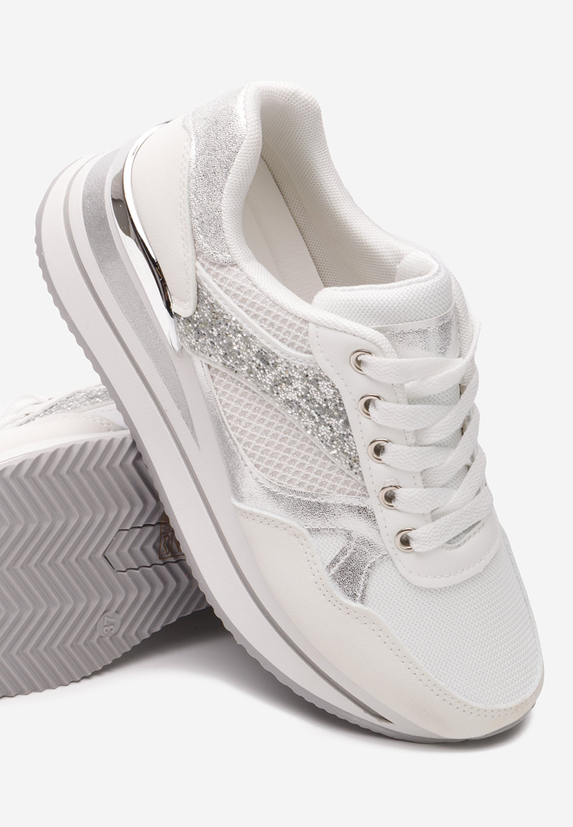 Białe sneakersy na platformie Camora