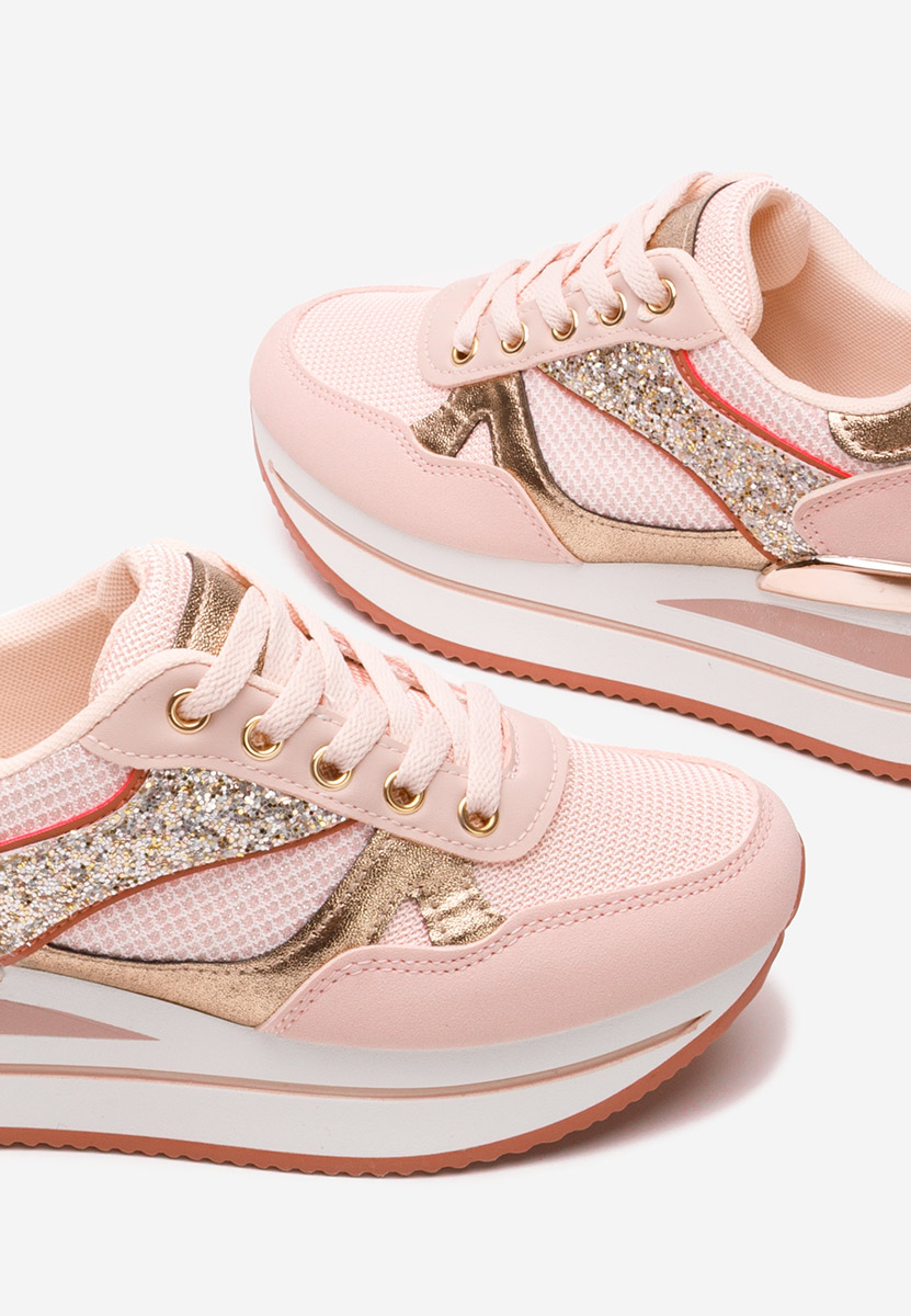Różowe sneakersy na platformie Camora