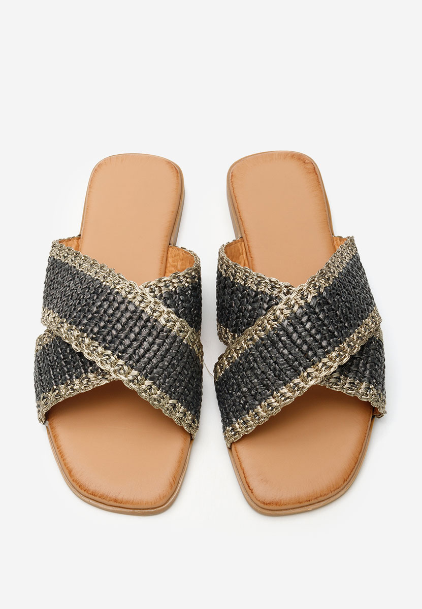 Czarne klapki płaskie Jamira