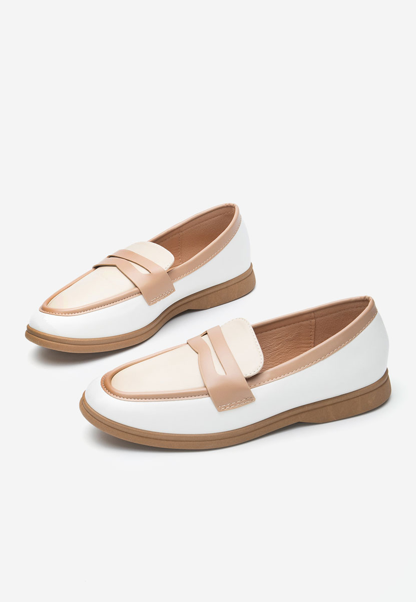 Białe loafers damskie Sedona