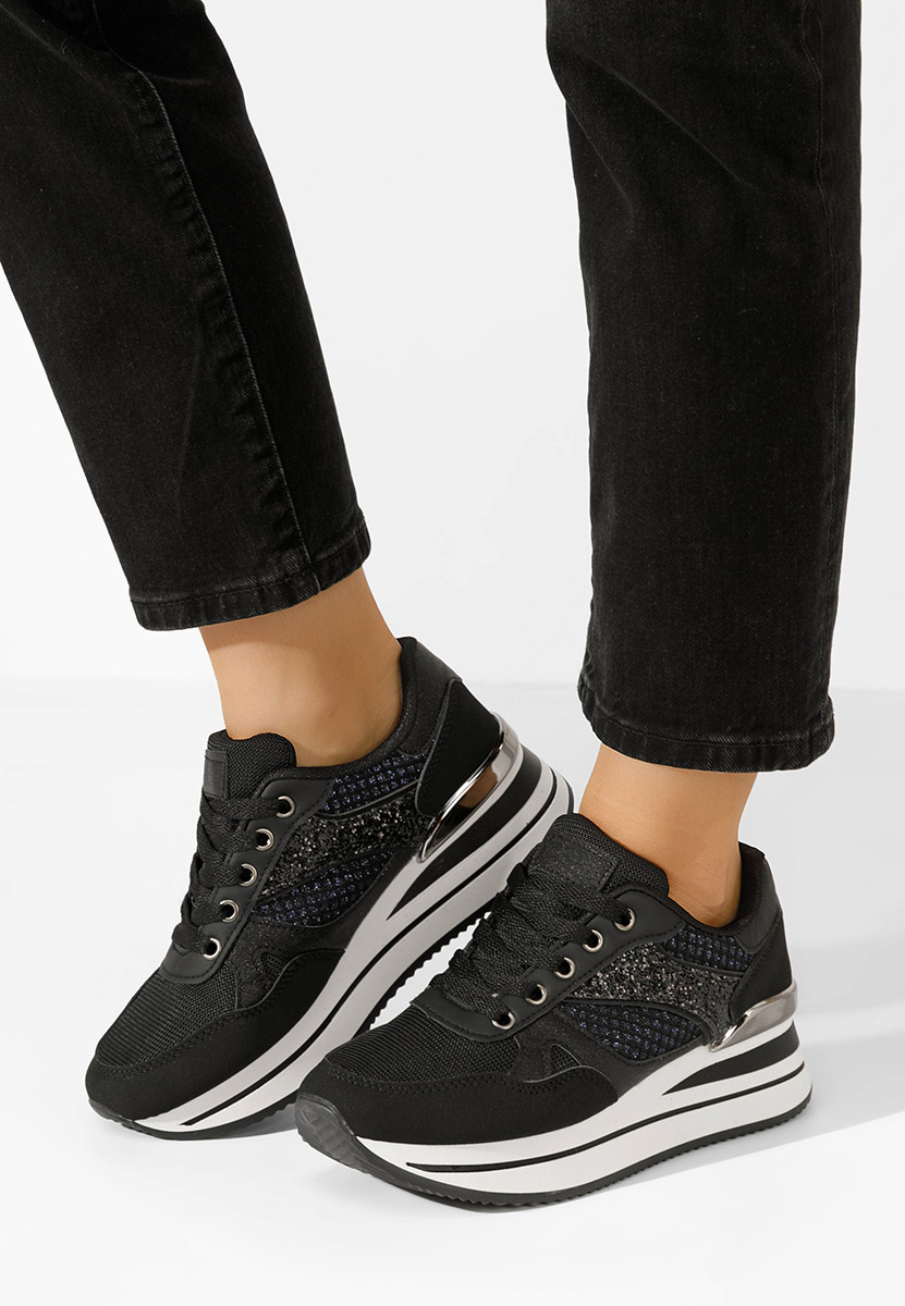 Czarne sneakersy na koturnie Camora