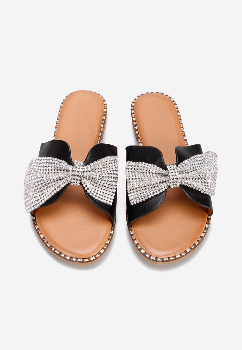 Czarne klapki płaskie Olanta