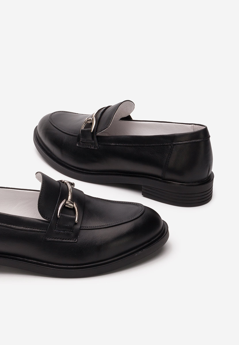 Czarne loafers damskie Noreen