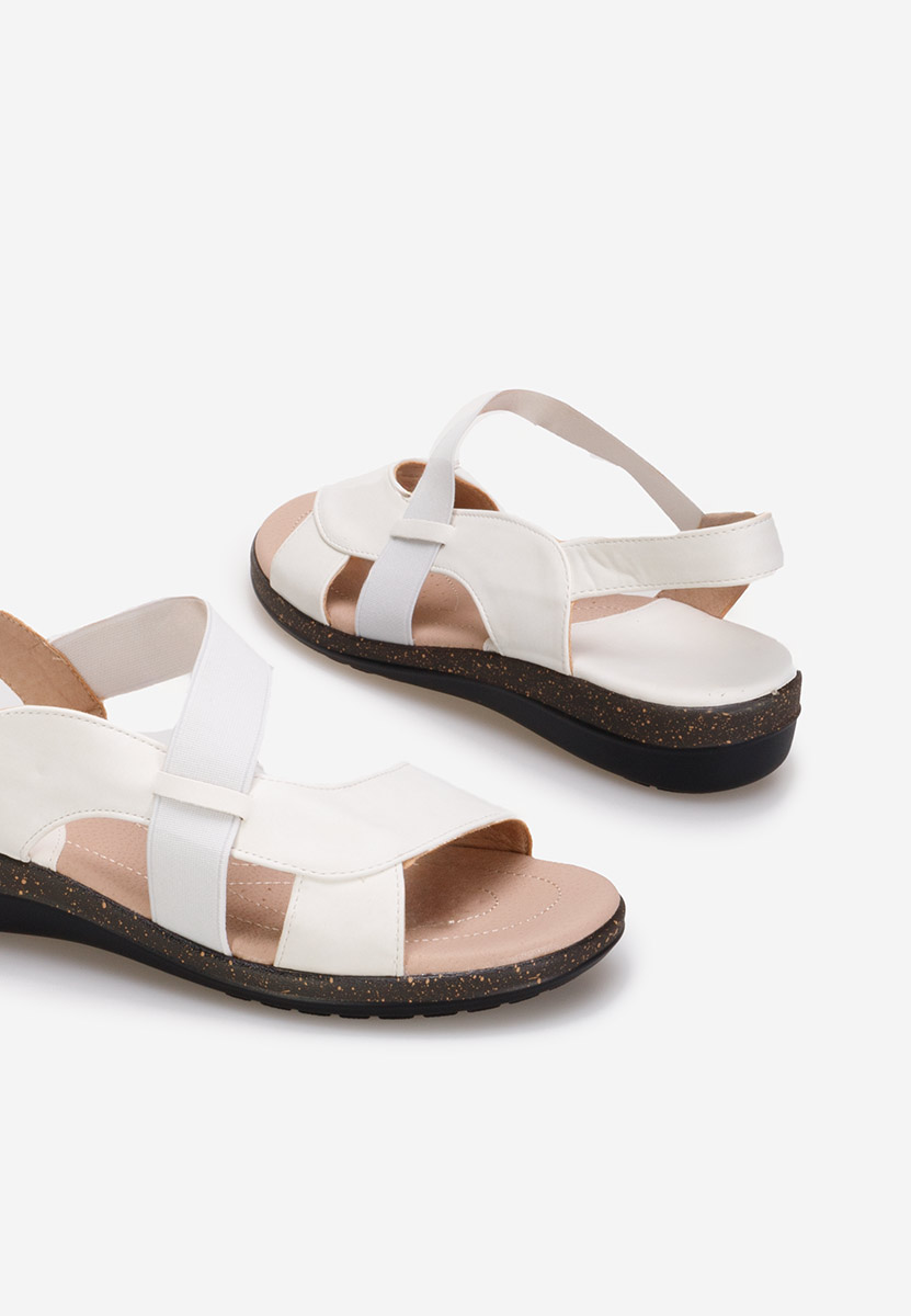 Białe sandały płaski Tobia