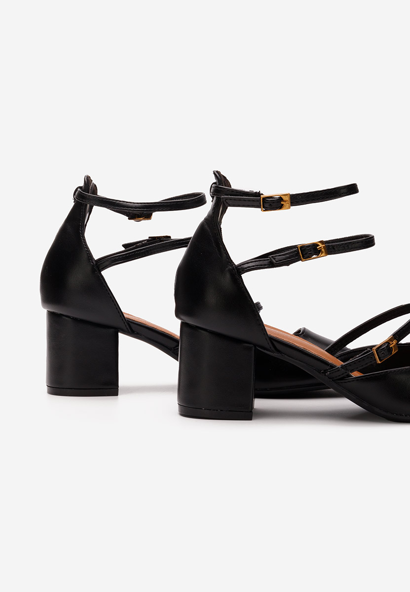 Czarne czółenka na słupku Demara V2