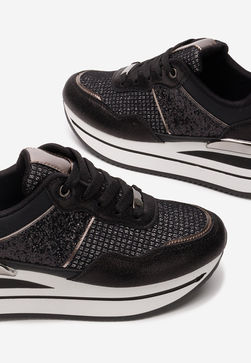 Czarne sneakersy na koturnie Hanifa
