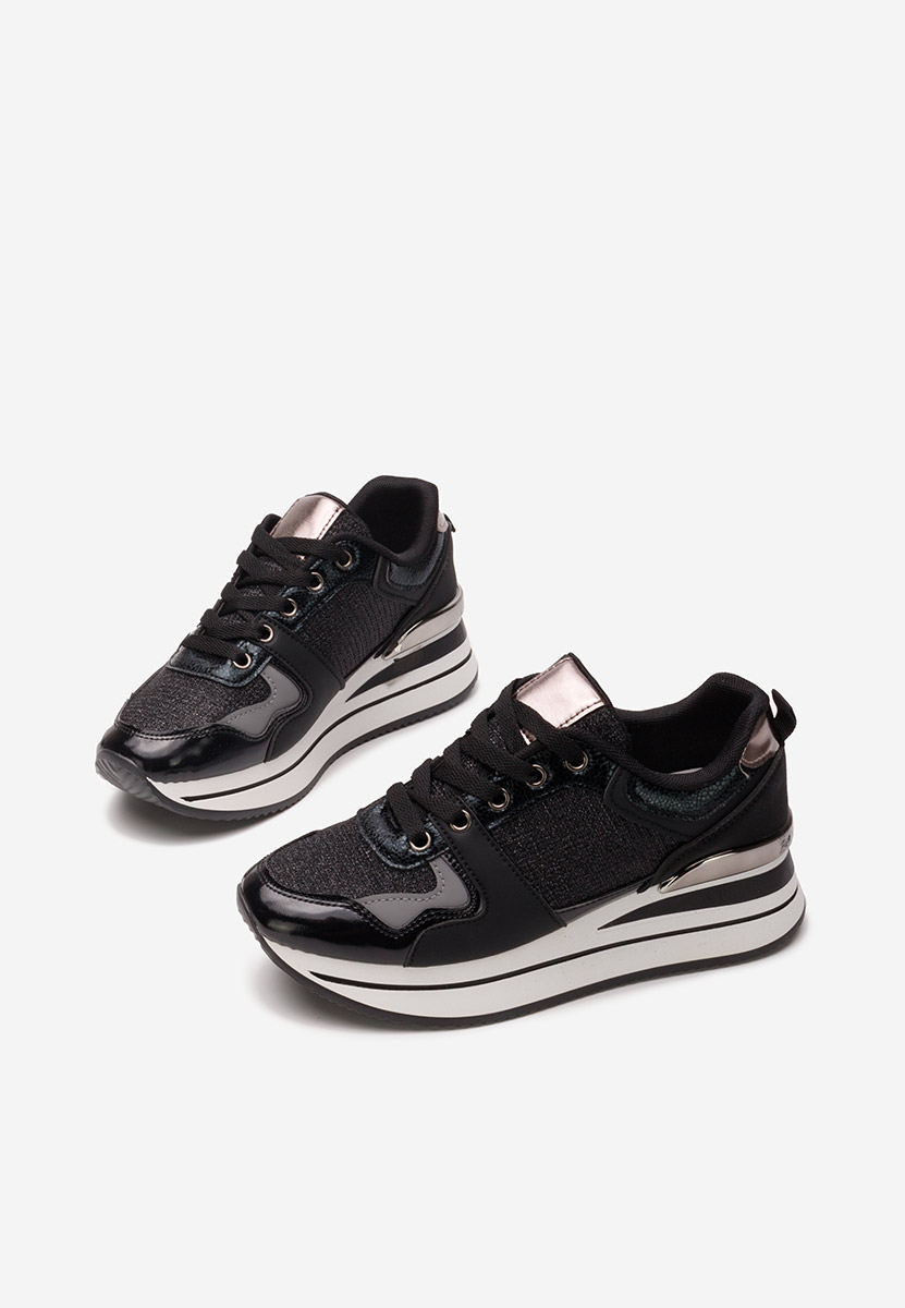 Czarne sneakersy na platformie Daisie
