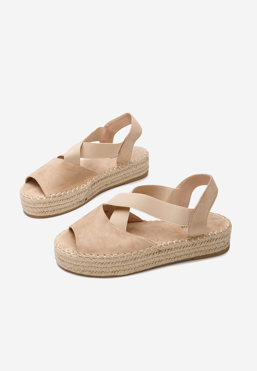 Beżowe espadryle na koturnie Nola