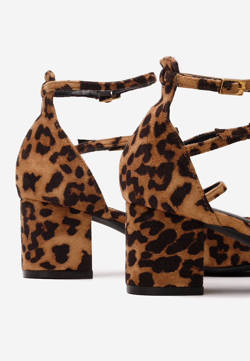 Panterkowe czółenka na słupku Demara V2