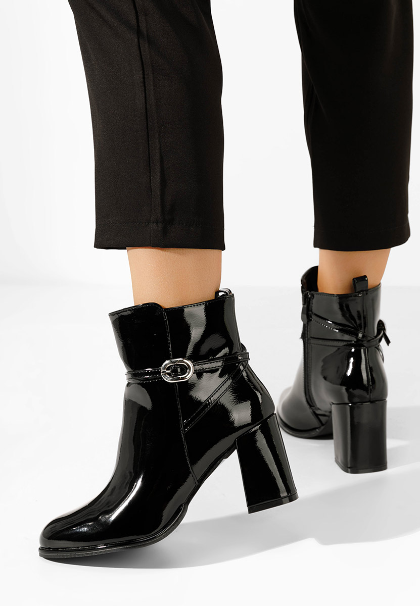 Czarne botki na słupku Cherri V3