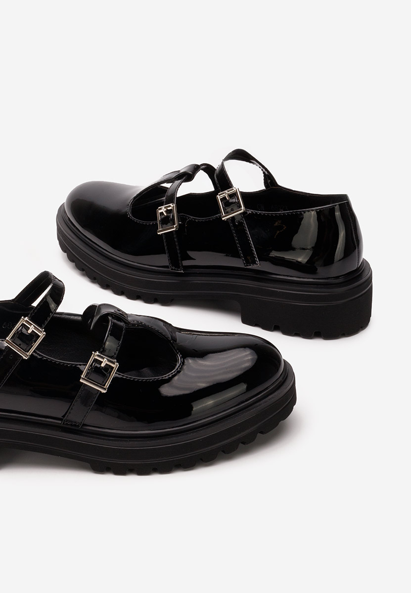 Czarne półbuty damskie Jacinta