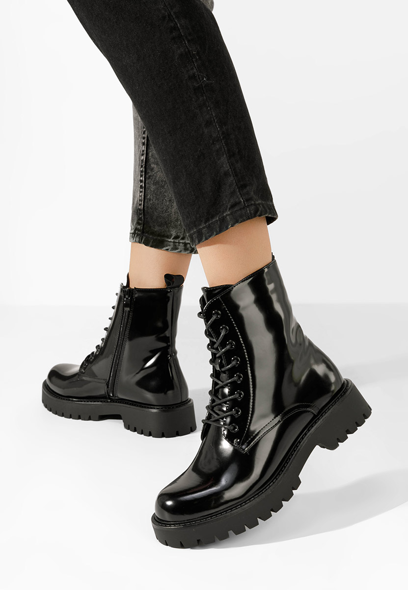 Czarne workery damskie Sarissa