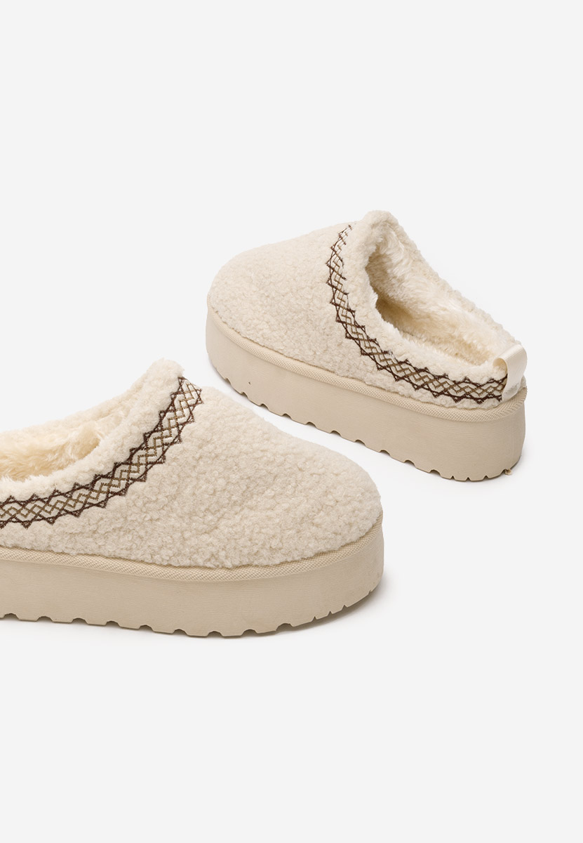 Beżowe drewniaki Aronna