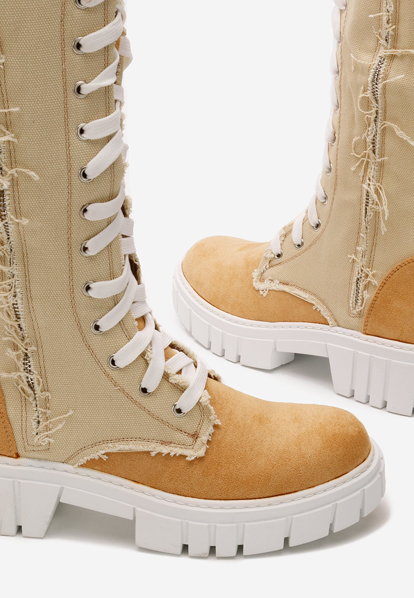 Beżowe trapery damskie Fomitena