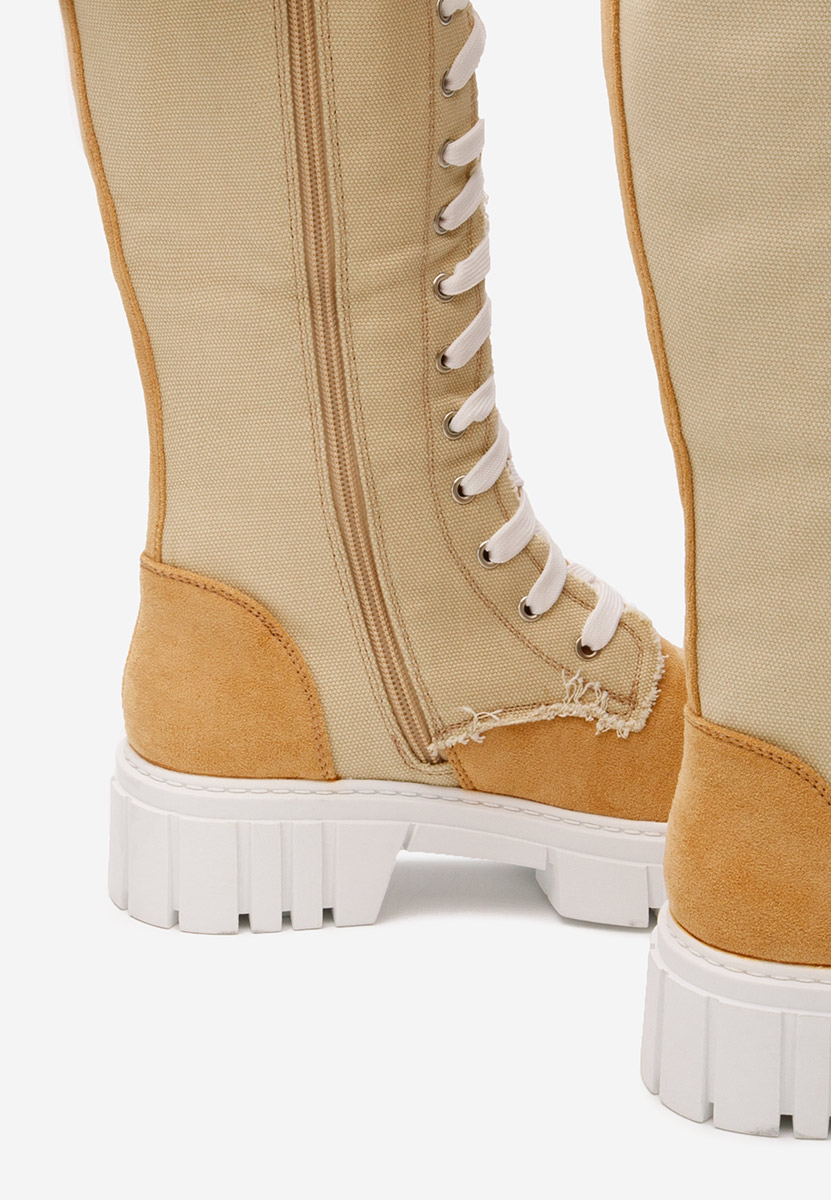 Beżowe trapery damskie Fomitena