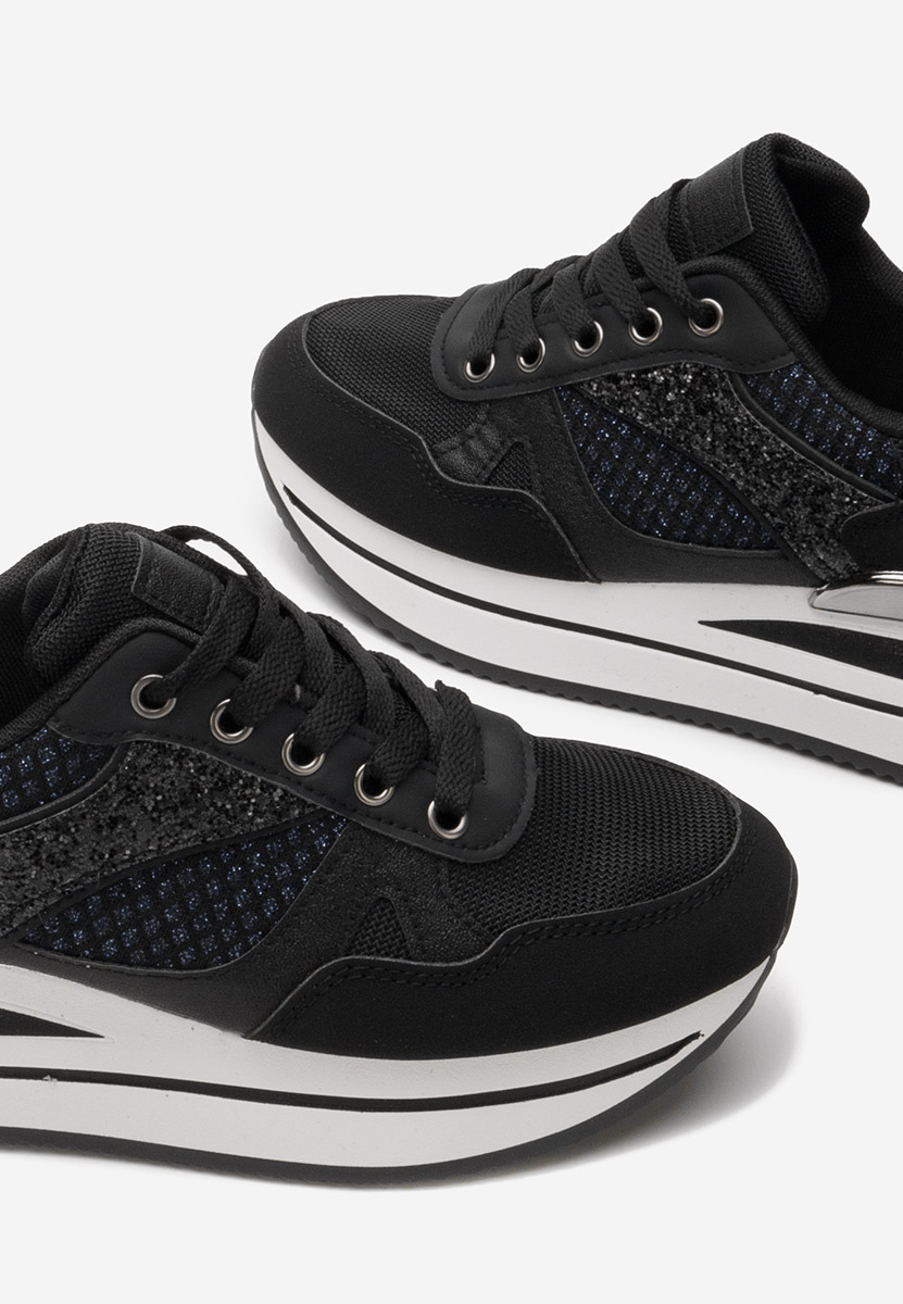 Czarne sneakersy na koturnie Camora