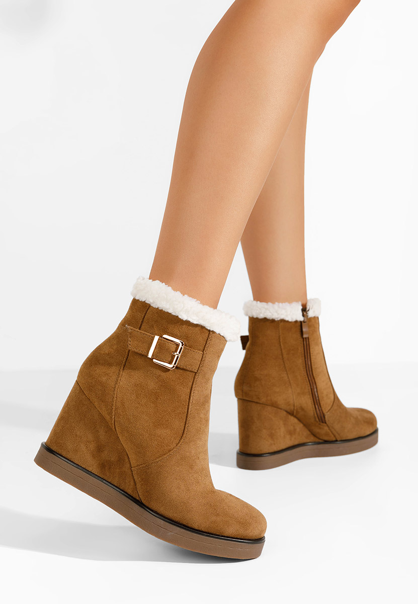 Camelowe botki na koturnie Biannca V2