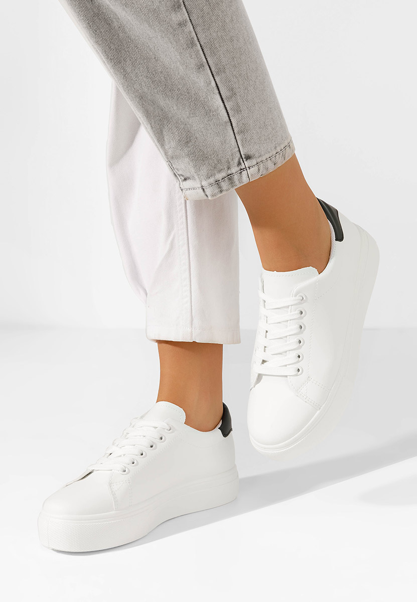 Białe sneakersy damskie Arriba