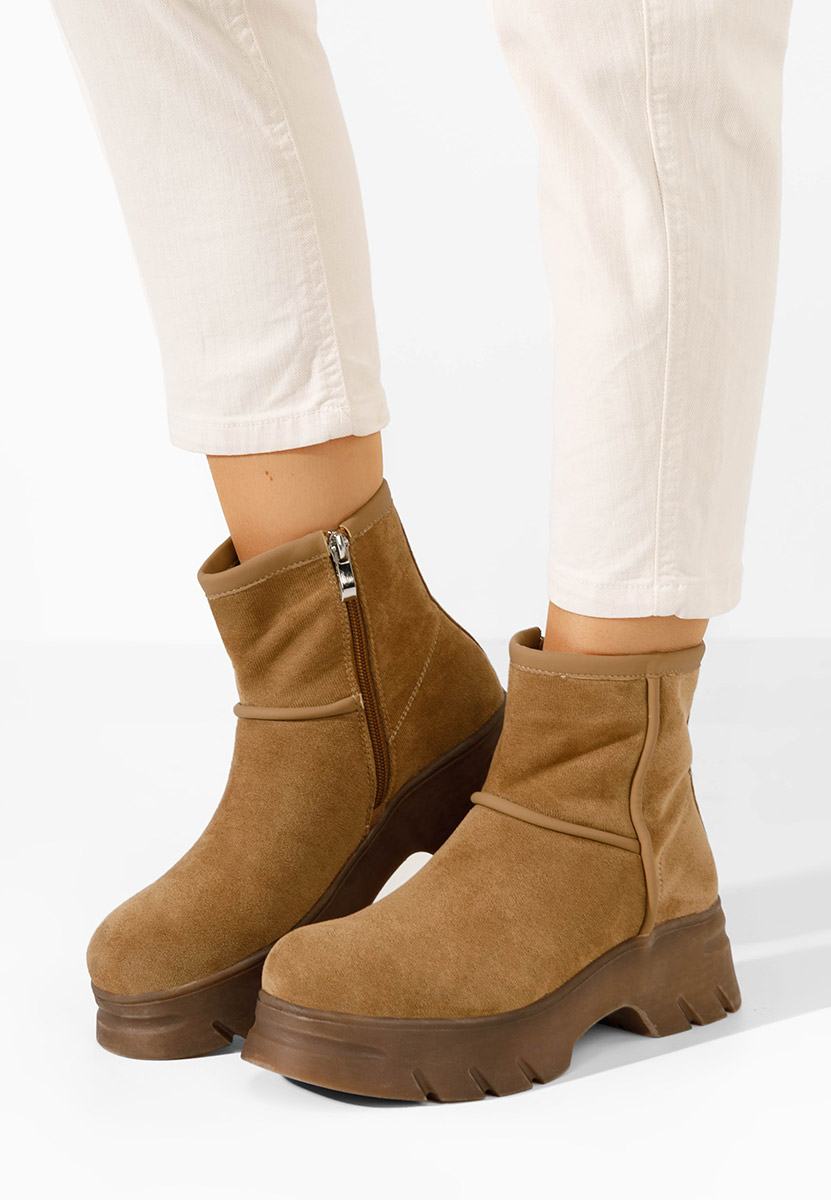 Brązowe botki płaskie Garonna