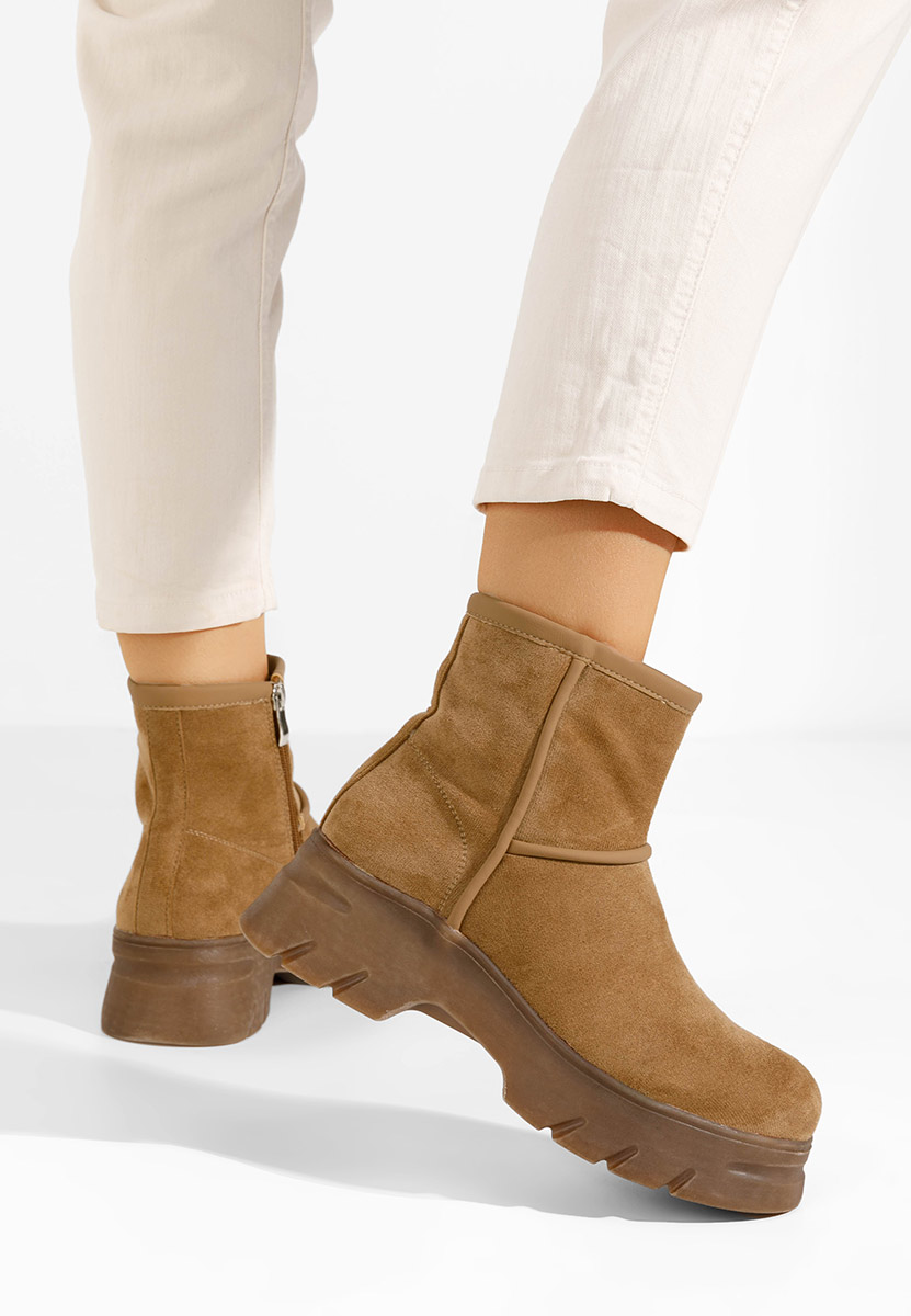 Brązowe botki płaskie Garonna