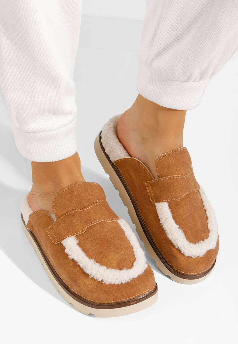 Camelowe klapki damskie Naida