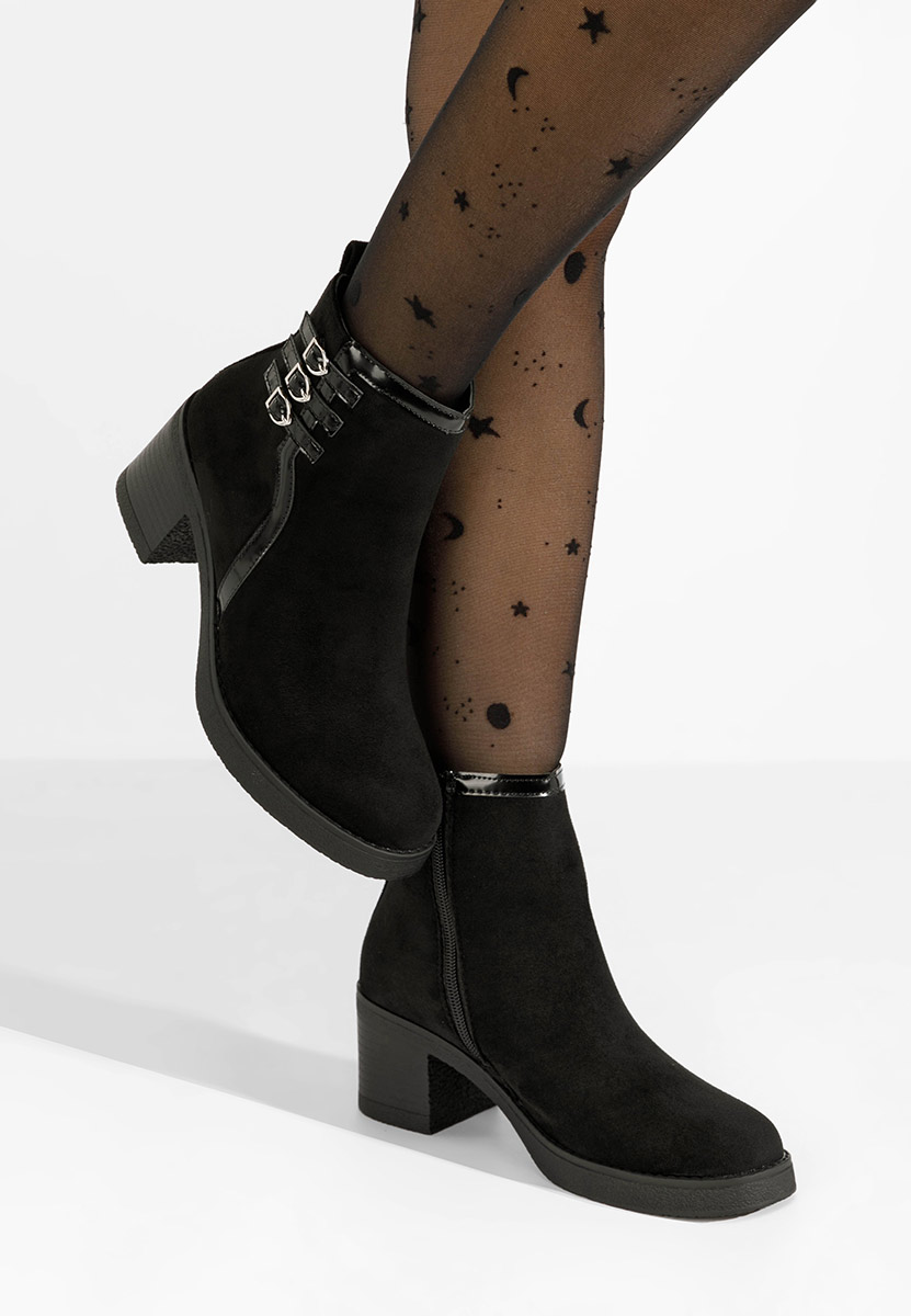 Czarne botki na słupku Arnetta