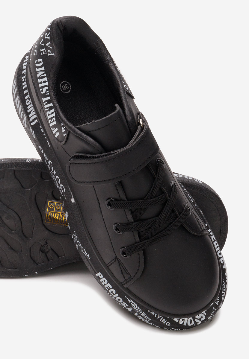Czarne sneakersy dla dzieci Blogs