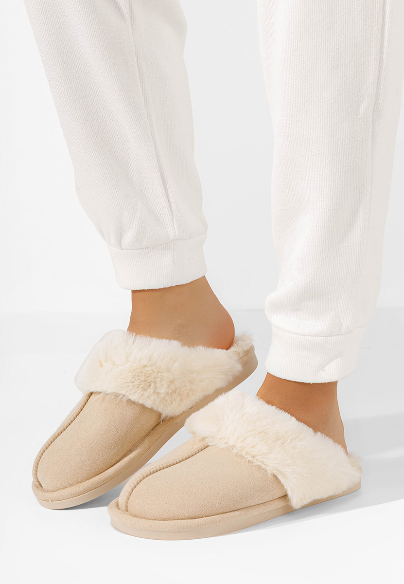 Beżowe kapcie z futerkiem Arielle