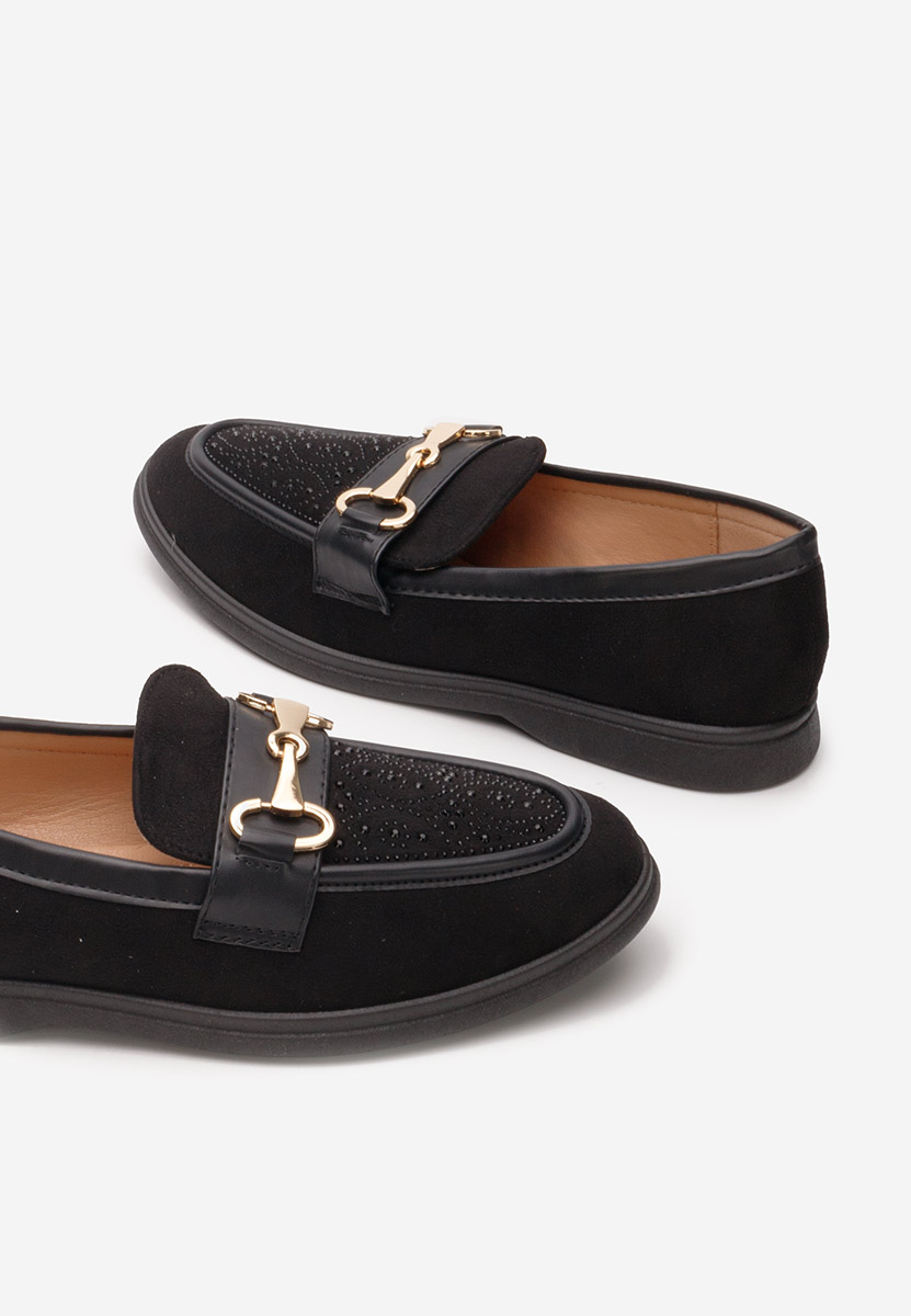 Czarne loafers damskie Adesa