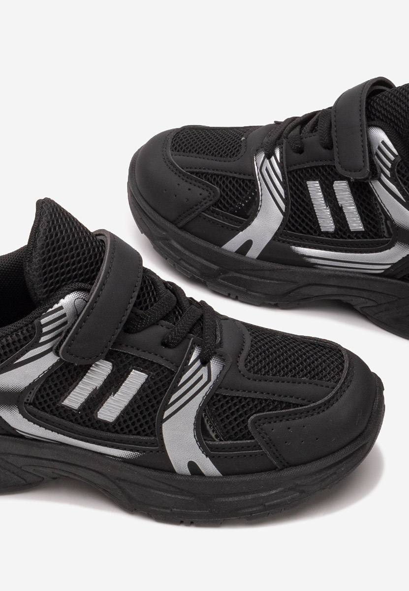 Czarne sneakersy chłopięce Zippy