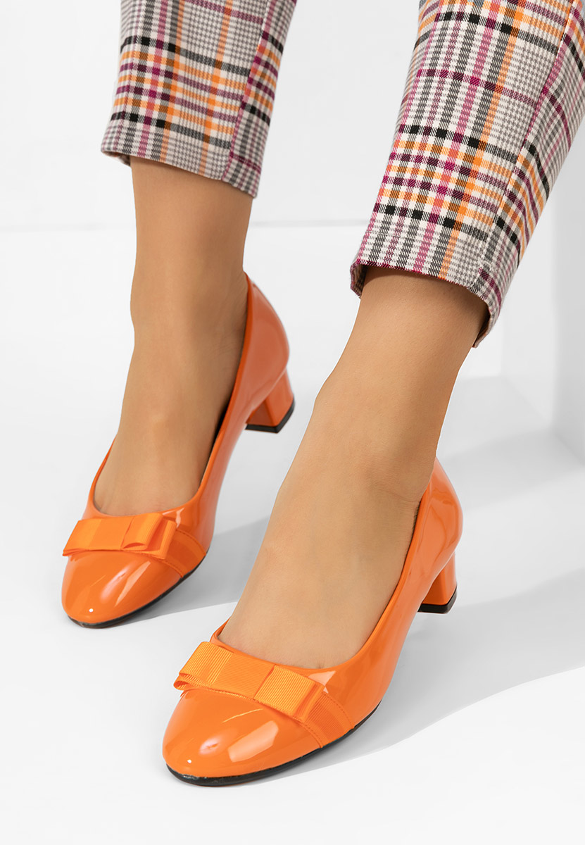 Pomarańczowe czółenka na niskim obcasie Jacki V4