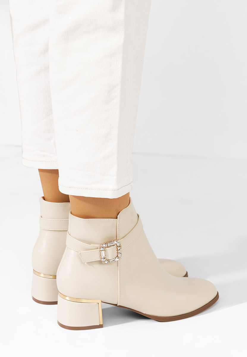 Beżowe botki na słupku Freina V2