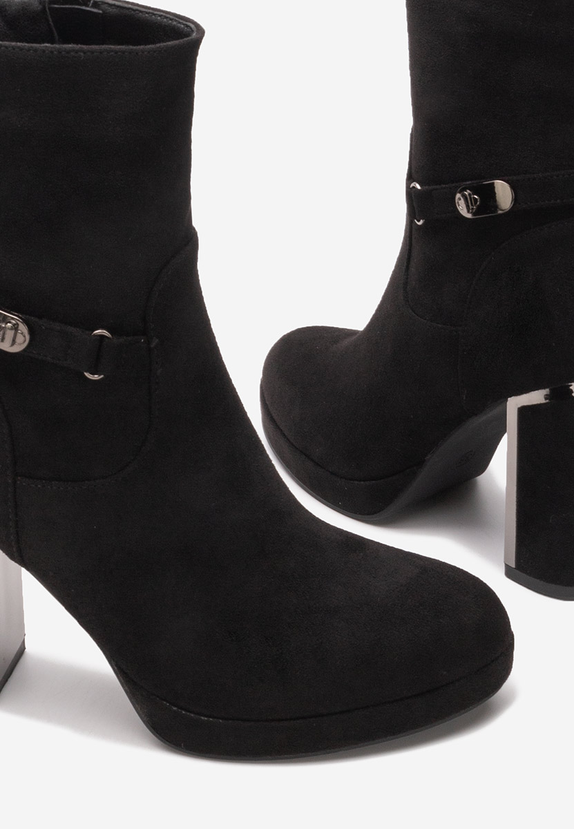 Czarne botki na słupku Chester