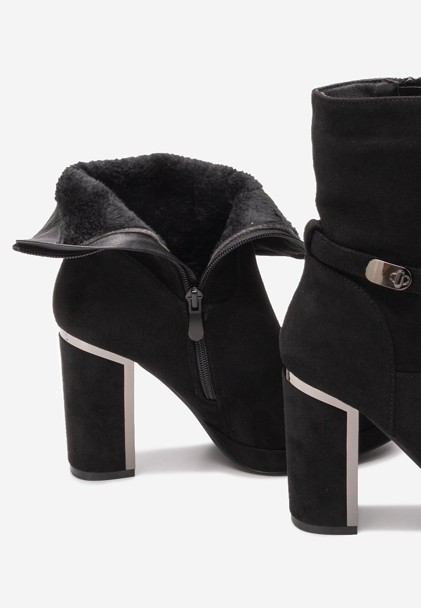 Czarne botki na słupku Chester