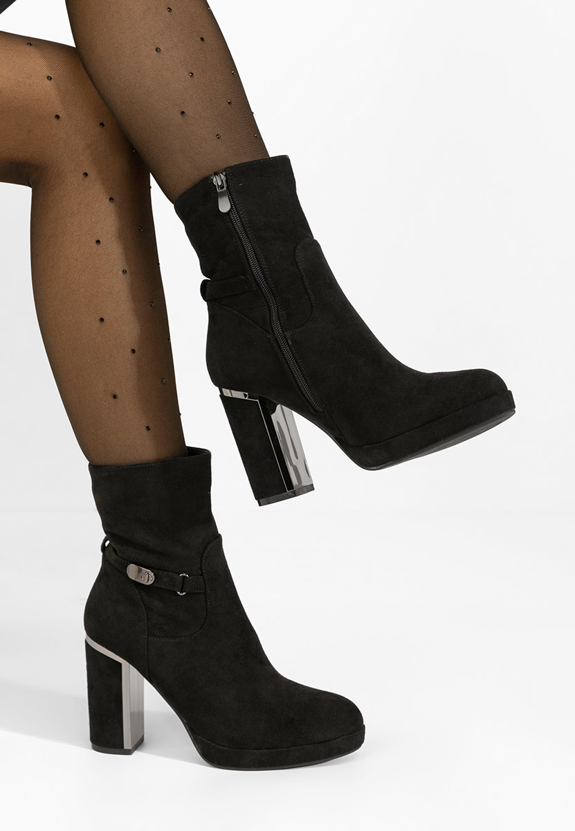 Czarne botki na słupku Chester