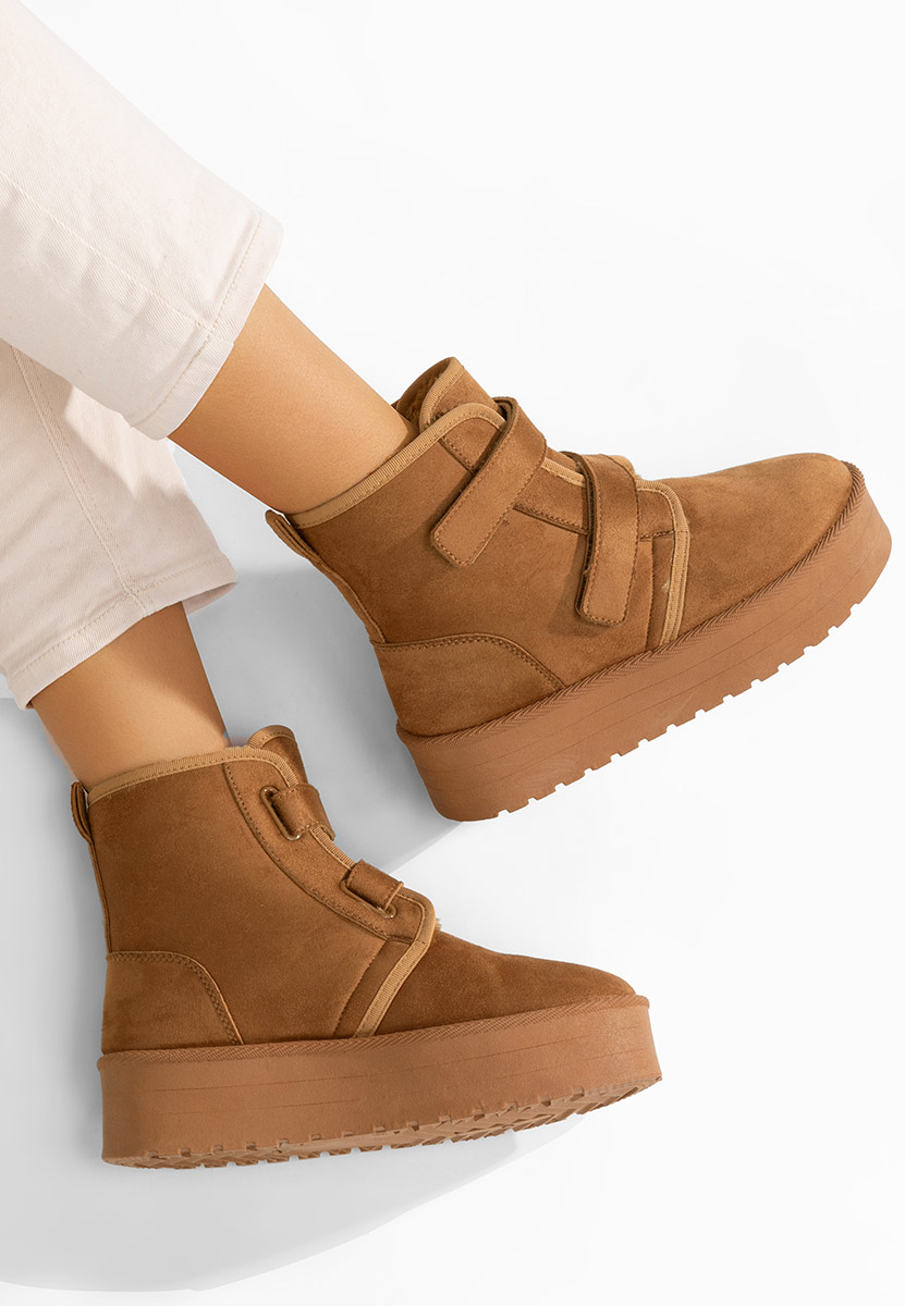 Camelowe botki na platformie Dagmar