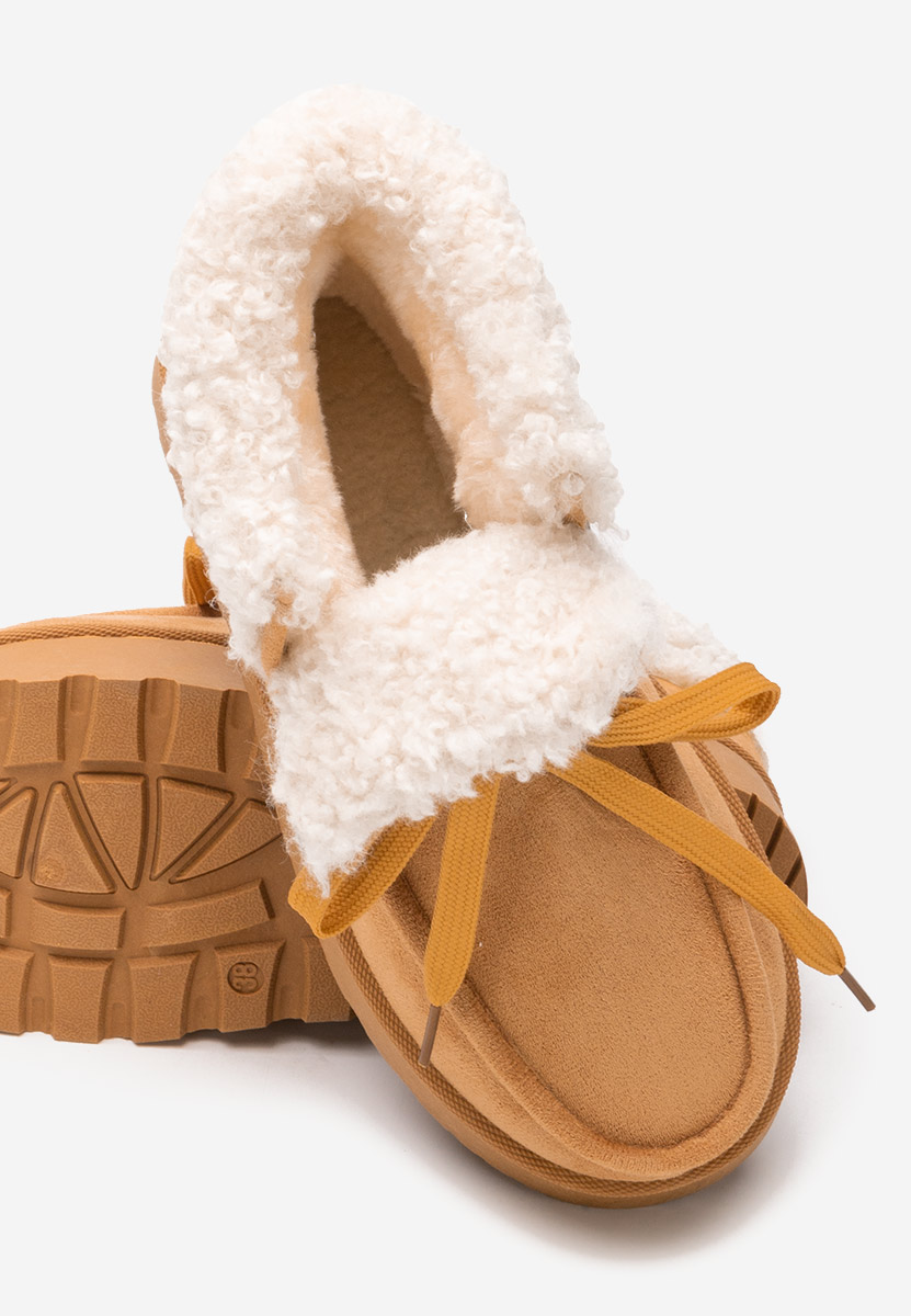 Camelowe botki na platformie Pearly