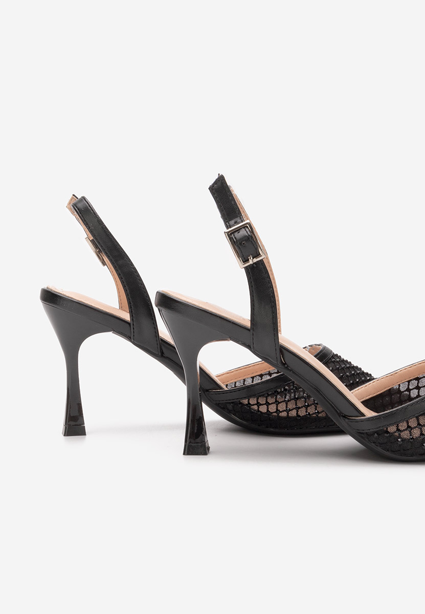 Czarne czółenka na szpilce Kristyn