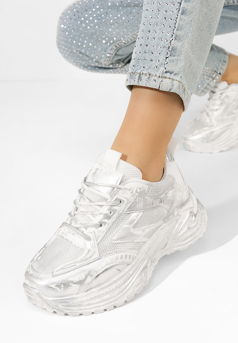 Białe sneakersy na koturnie Kellee