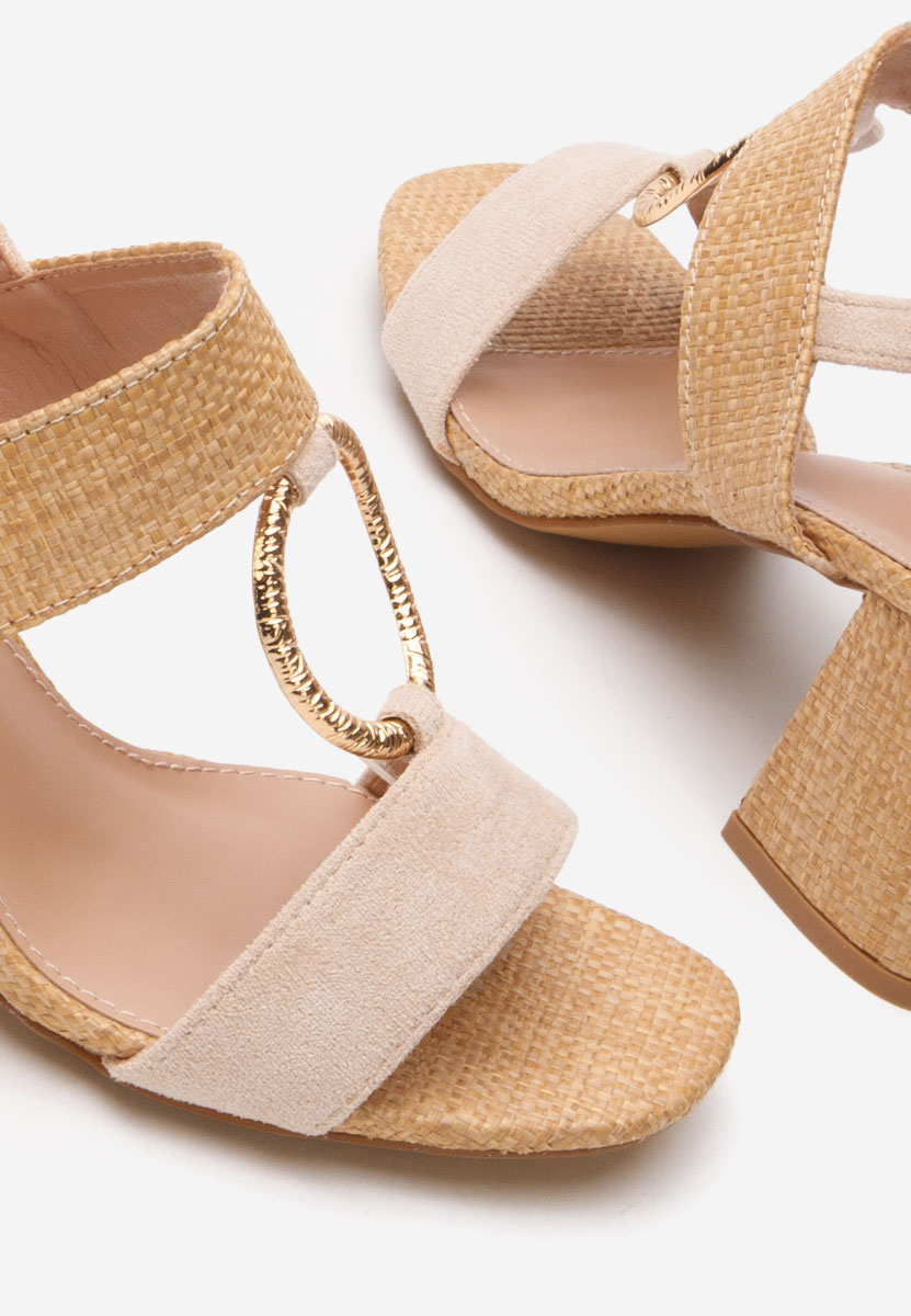 Beżowe sandały na słupku Annyta V2